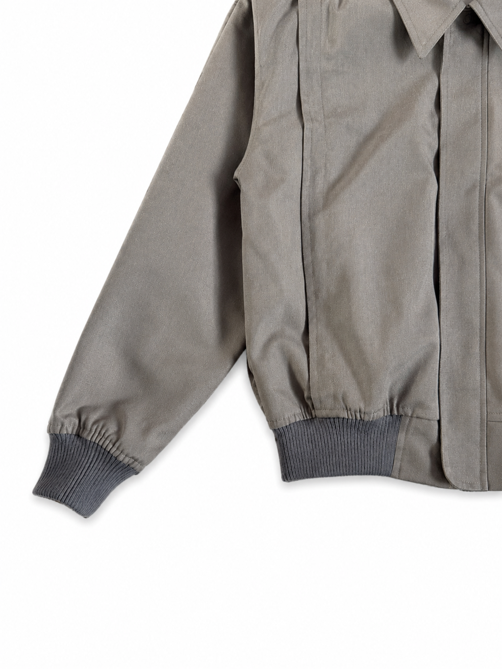 OLIVE / BOMBER JACKET/BOXY FIT
