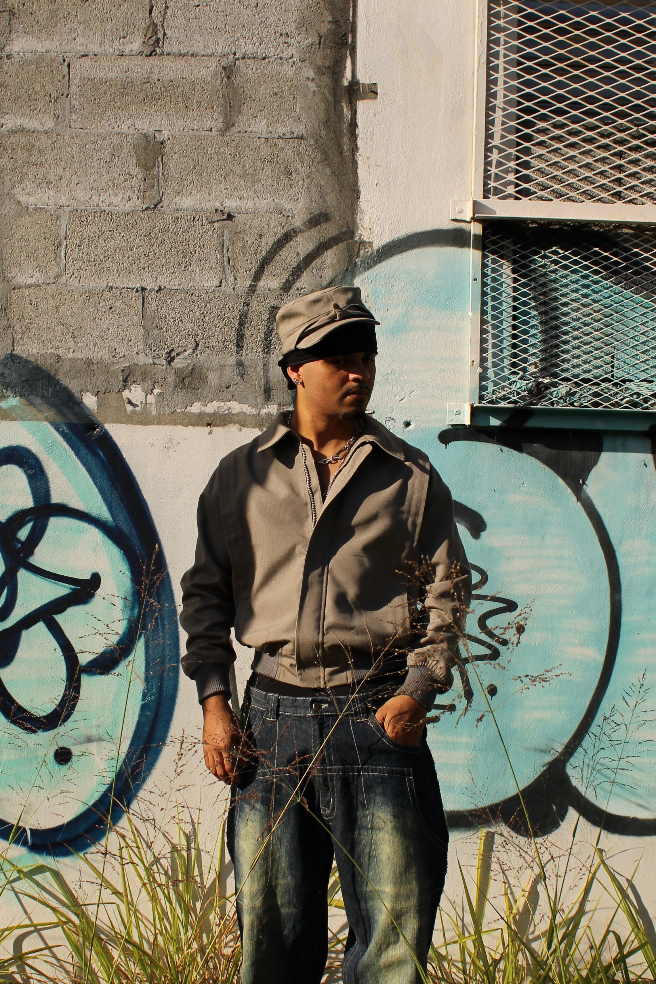 OLIVE / BOMBER JACKET/BOXY FIT